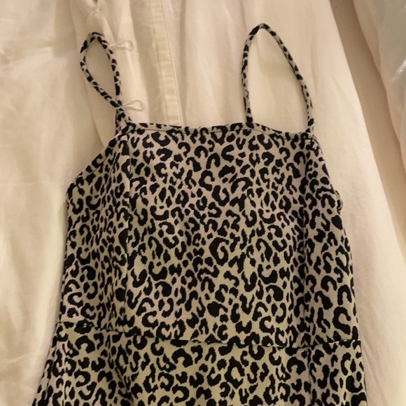 Zara below the knee leopard print dress - Picture 2 of 4